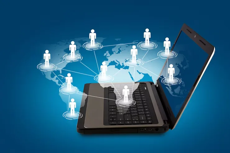 laptop-em-que-ha-um-mundo-de-pessoas-atraidas_1232-288 laptop em que ha um mundo de pessoas atraidas 1232 288