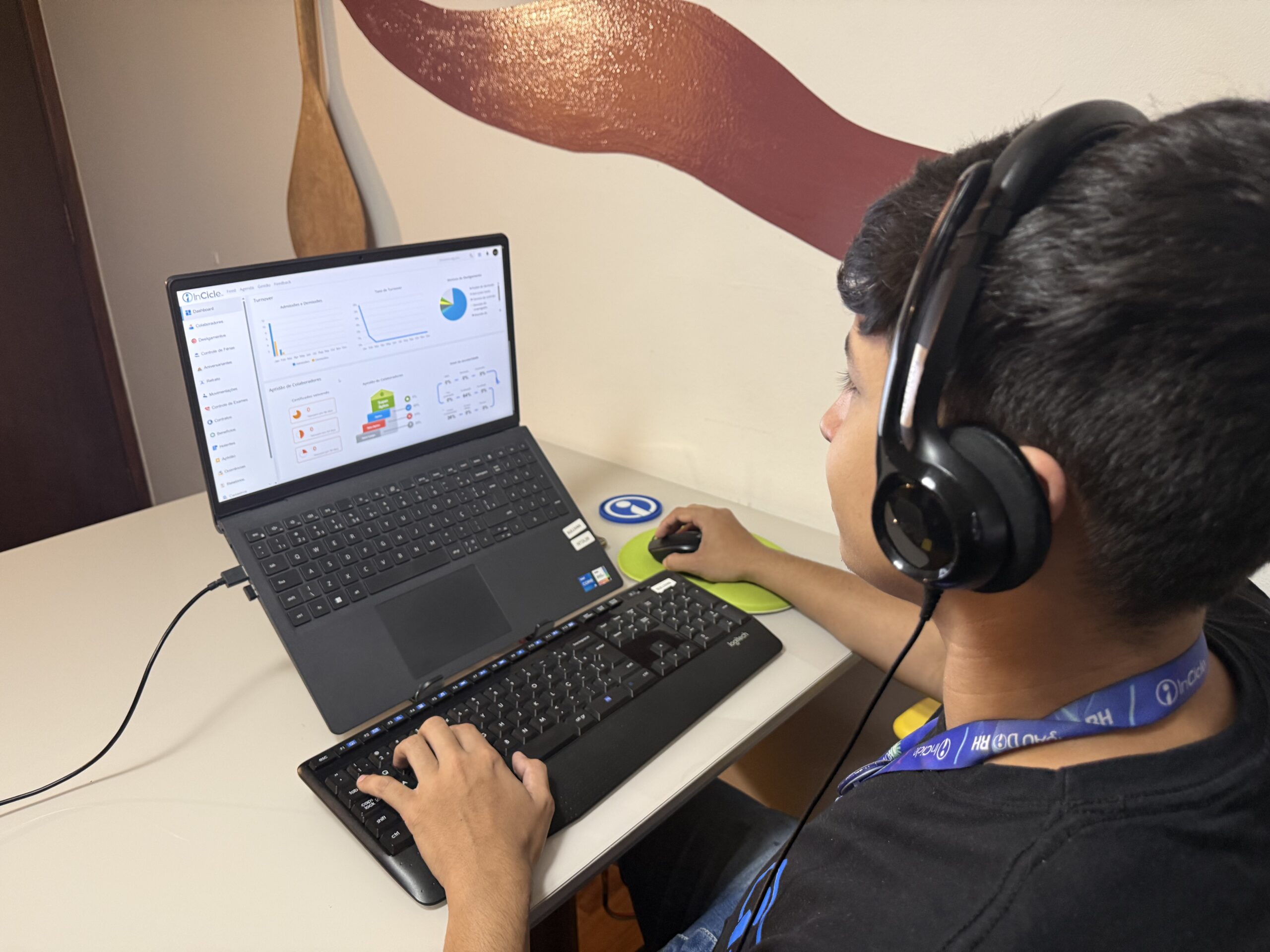 Dashboard de monitoramento: como acompanhar resultados em tempo real