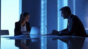 RH e a Ascensão do "Innerpreneurship": Fomentando a Mentalidade Empreendedora Interna para Inovação e Crescimento